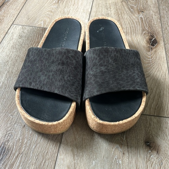 Veronica Beard Dresdyn Platform Cork Slide Sandal in Leopard Suede - Picture 2 of 10